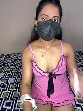 Snapshot of Riya_leone chatting on June 2026 08:07:01 PM Riya leone online show from June 2026 08:07:01 PM