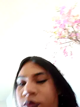 ExoticDarkDoll online show from April 2026 08:39:01 PM