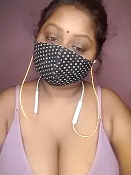 Snapshot of Tamil-Dhara chatting on May 2026 09:55:02 PM Tamil-Dhara online show from May 2026 09:55:02 PM