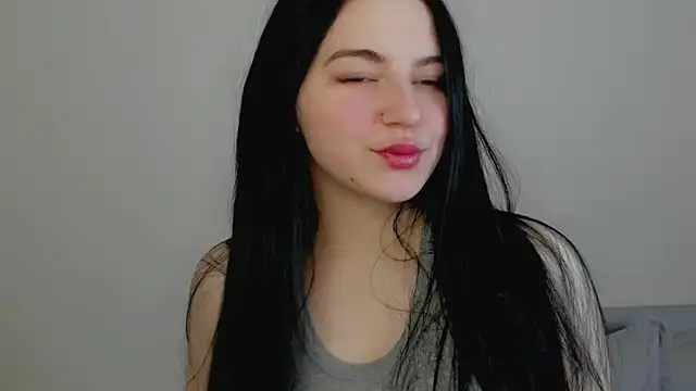 HloyaLarguza online show from March 2026 10:10:02 PM