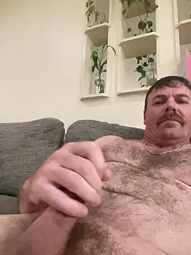 Snapshot of macfromoz chatting on May 2026 01:14:02 AM macfromoz online show from May 2026 01:14:02 AM