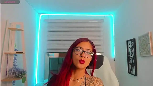 Sara Red X online show from June 2026 03:42:02 AM