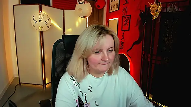KathyBriggs online show from May 2026 05:13:02 AM
