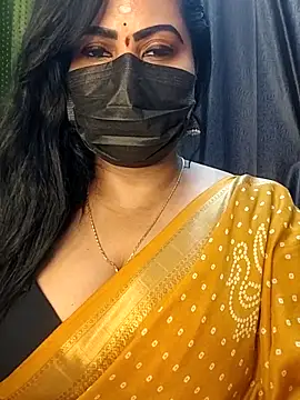 Snapshot of Anushka_flower chatting on April 2026 03:17:02 PM Anushka flower online show from April 2026 03:17:02 PM