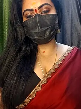 Snapshot of Anushka_flower chatting on April 2026 04:24:01 PM Anushka flower online show from April 2026 04:24:01 PM