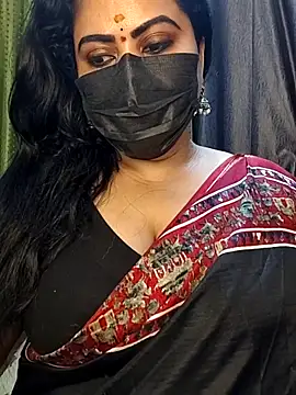 Snapshot of Anushka_flower chatting on April 2026 11:40:02 PM Anushka flower online show from April 2026 11:40:02 PM