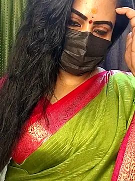 Snapshot of Anushka_flower chatting on May 2026 04:22:01 PM Anushka flower online show from May 2026 04:22:01 PM