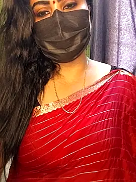 Snapshot of Anushka_flower chatting on May 2026 07:13:01 AM Anushka flower online show from May 2026 07:13:01 AM