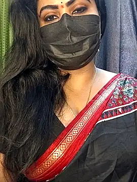 Snapshot of Anushka_flower chatting on May 2026 01:00:01 AM Anushka flower online show from May 2026 01:00:01 AM