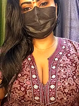 Snapshot of Anushka_flower chatting on May 2026 01:36:01 AM Anushka flower online show from May 2026 01:36:01 AM