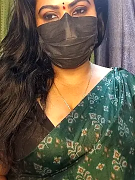 Snapshot of Anushka_flower chatting on May 2026 01:03:02 AM Anushka flower online show from May 2026 01:03:02 AM