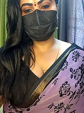 Snapshot of Anushka_flower chatting on May 2026 04:07:02 AM Anushka flower online show from May 2026 04:07:02 AM