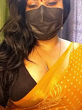 Snapshot of Anushka_flower chatting on May 2026 04:39:01 AM Anushka flower online show from May 2026 04:39:01 AM