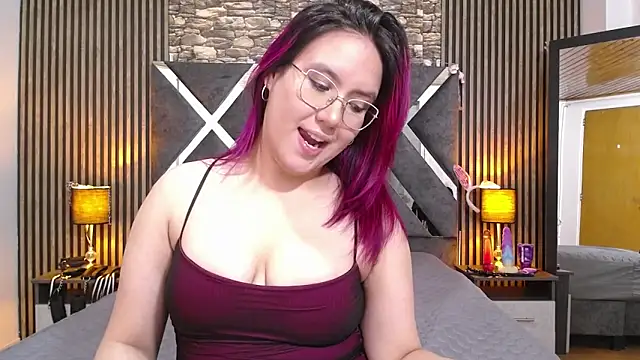 Snapshot of Lana_sweett2 chatting on April 2026 04:19:01 AM Lana sweett2 online show from April 2026 04:19:01 AM