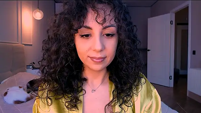 curly jade  online show from April 2026 04:32:02 PM