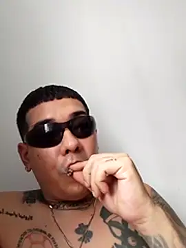 mayron2117 online show from April 2026 03:12:01 PM