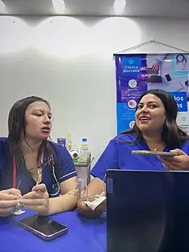 Snapshot of velen_09 chatting on June 2026 11:09:01 AM velen 09 online show from June 2026 11:09:01 AM