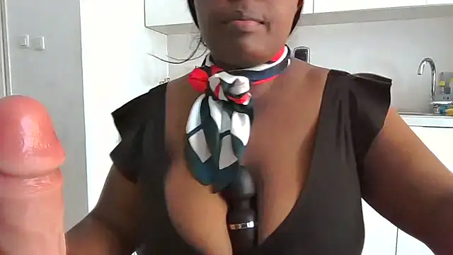Sheryl007 online show from May 2026 11:26:02 AM