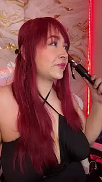 Snapshot of SweetLittleRed chatting on March 2026 11:27:02 PM SweetLittleRed online show from March 2026 11:27:02 PM