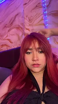 Snapshot of SweetLittleRed chatting on April 2026 03:15:01 PM SweetLittleRed online show from April 2026 03:15:01 PM