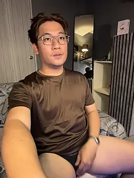 Snapshot of Titanryu chatting on June 2026 02:40:02 PM Titanryu online show from June 2026 02:40:02 PM