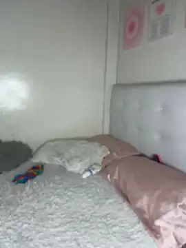 SUSYMIILS online show from April 2026 05:51:01 PM