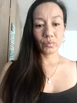 Snapshot of danna_tt chatting on July 2026 04:42:02 PM danna tt online show from July 2026 04:42:02 PM