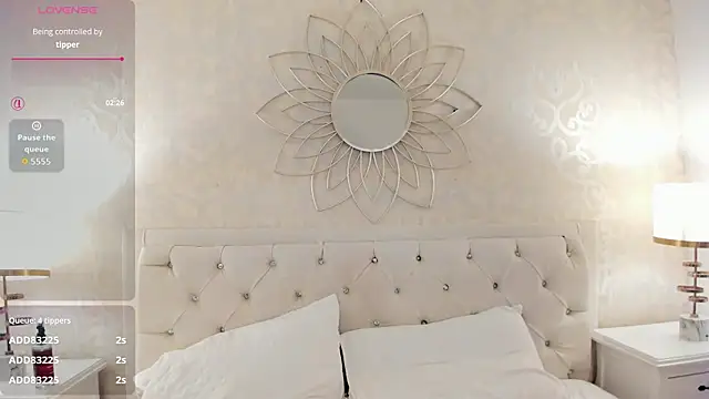 Snapshot of Julietta___ chatting on May 2026 04:04:02 PM Julietta online show from May 2026 04:04:02 PM