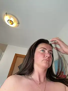 Snapshot of LolaSkyee chatting on May 2026 02:38:02 PM LolaSkyee online show from May 2026 02:38:02 PM