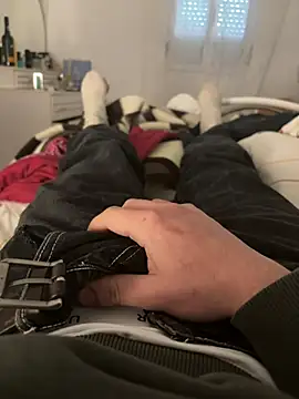 oliveira002 online show from March 2026 05:34:02 PM