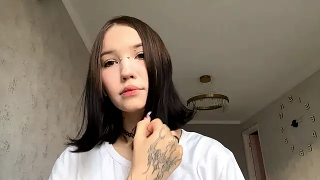 AmeliaMiotii online show from March 2026 11:32:01 AM