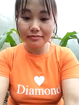 Snapshot of Giang-mylove chatting on April 2026 11:03:02 AM Giang-mylove online show from April 2026 11:03:02 AM