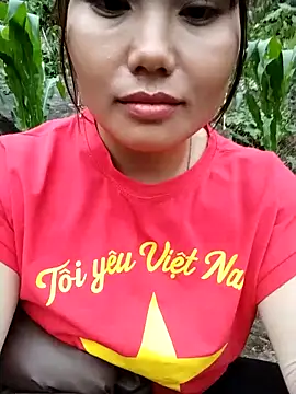 Snapshot of Giang-mylove chatting on April 2026 10:50:01 AM Giang-mylove online show from April 2026 10:50:01 AM