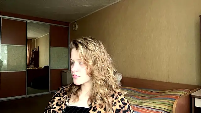 CarmonSuentenfuss online show from March 2026 05:07:02 AM