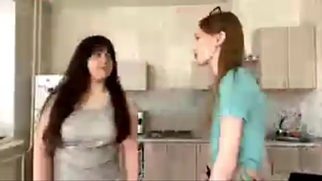 Snapshot of ArieHodge chatting on March 2026 06:46:02 AM ArieHodge online show from March 2026 06:46:02 AM