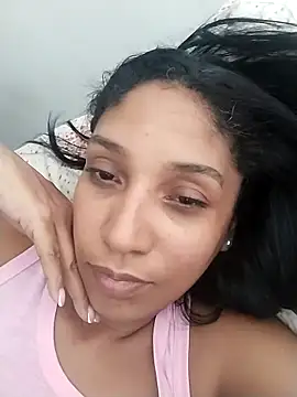 maia lion online show from May 2026 08:24:01 PM