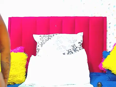 Cherrybootyofjoy86 online show from June 2026 06:08:01 AM