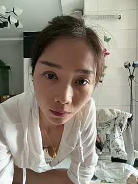 Snapshot of yuanpu0925 chatting on April 2026 06:41:02 AM yuanpu0925 online show from April 2026 06:41:02 AM