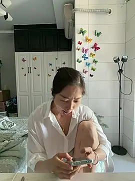 Snapshot of yuanpu0925 chatting on April 2026 12:30:02 AM yuanpu0925 online show from April 2026 12:30:02 AM