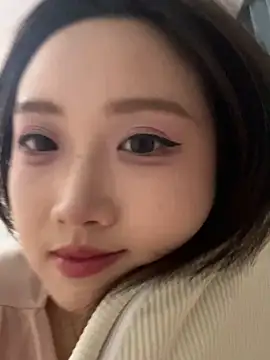 Snapshot of Alice-babyone chatting on May 2026 12:21:02 PM Alice-babyone online show from May 2026 12:21:02 PM