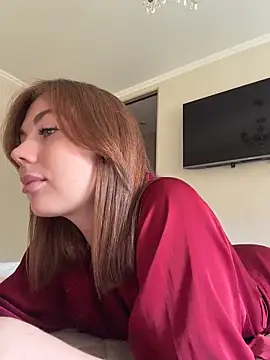Snapshot of AriaPureTemptation chatting on May 2026 02:17:01 AM AriaPureTemptation online show from May 2026 02:17:01 AM