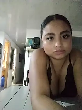 Aliceee bolton online show from April 2026 04:46:02 AM