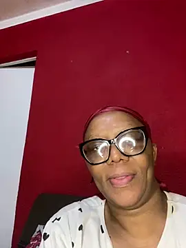 BoobsQueeen online show from June 2026 08:28:01 PM