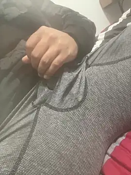 ENTEEXIOM online show from April 2026 04:44:02 AM