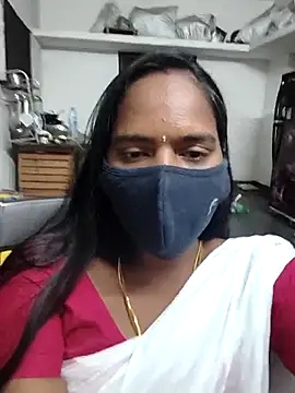 Snapshot of Tamil_Sangeetha chatting on April 2026 04:36:02 PM Tamil Sangeetha online show from April 2026 04:36:02 PM