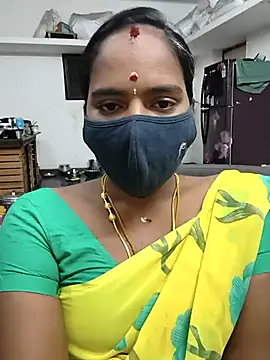 Snapshot of Tamil_Sangeetha chatting on April 2026 04:32:02 PM Tamil Sangeetha online show from April 2026 04:32:02 PM