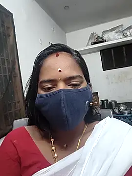 Snapshot of Tamil_Sangeetha chatting on April 2026 10:51:02 PM Tamil Sangeetha online show from April 2026 10:51:02 PM