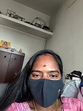 Snapshot of Tamil_Sangeetha chatting on April 2026 01:45:01 AM Tamil Sangeetha online show from April 2026 01:45:01 AM