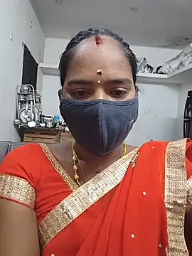 Snapshot of Tamil_Sangeetha chatting on May 2026 11:43:01 PM Tamil Sangeetha online show from May 2026 11:43:01 PM