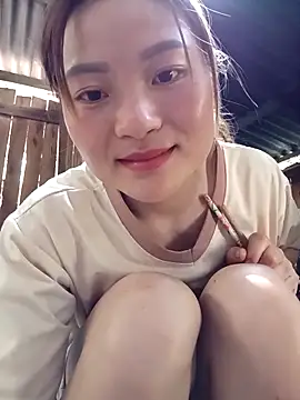 Snapshot of -Tipo- chatting on March 2026 04:02:02 AM -Tipo- online show from March 2026 04:02:02 AM